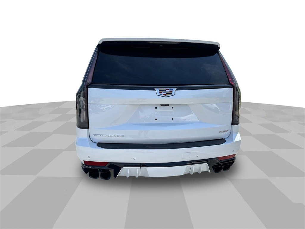 2024 Cadillac Escalade V-Series photo 3
