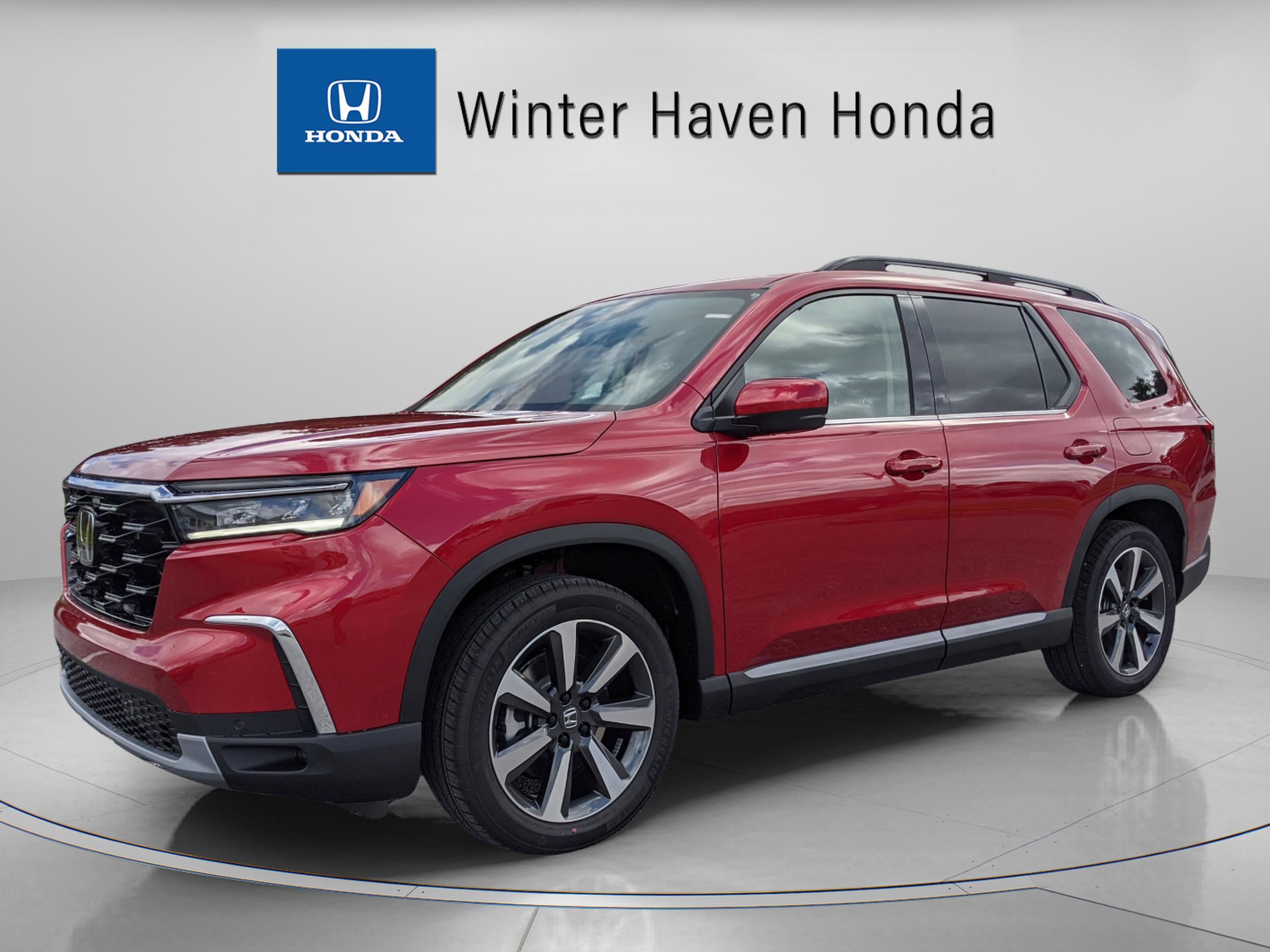 2025 Honda Pilot Touring photo 3