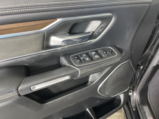 2021 Ram 1500 Laramie photo 8