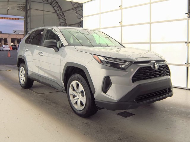 2024 Toyota RAV4 LE photo 2