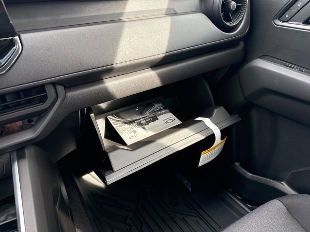 2026 Chevrolet Colorado Work Truck photo 34