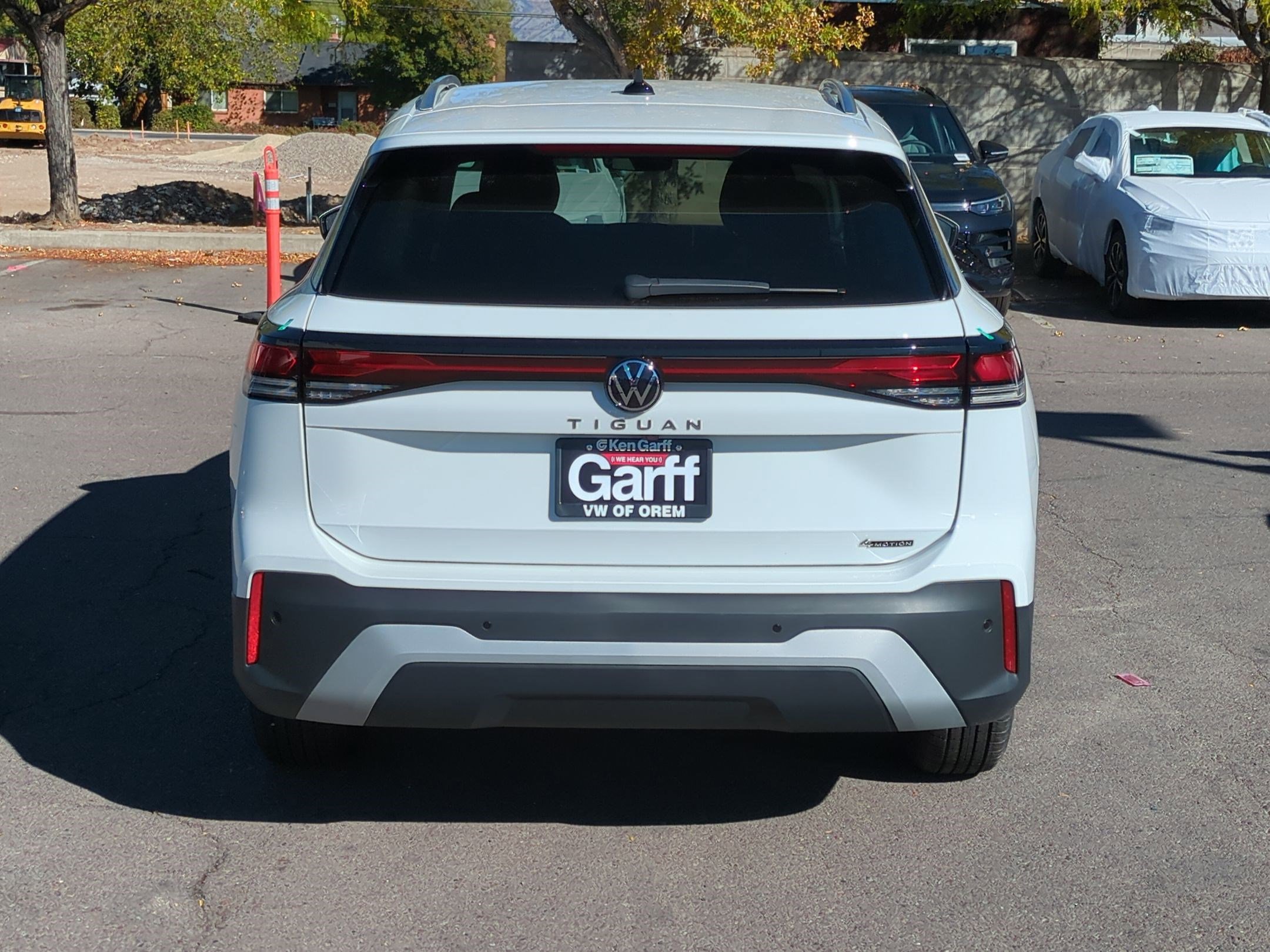 2025 Volkswagen Tiguan S photo 3