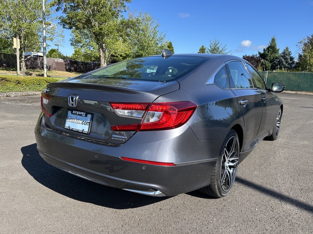 2022 Honda Accord Hybrid Touring photo 5