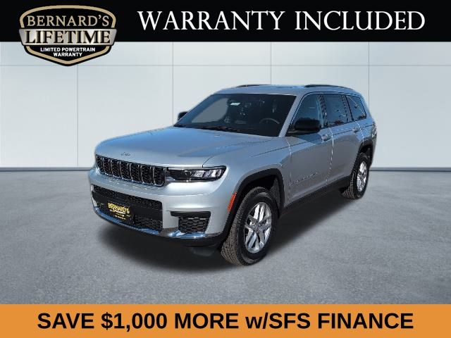 2025 Jeep Grand Cherokee L Laredo's photo