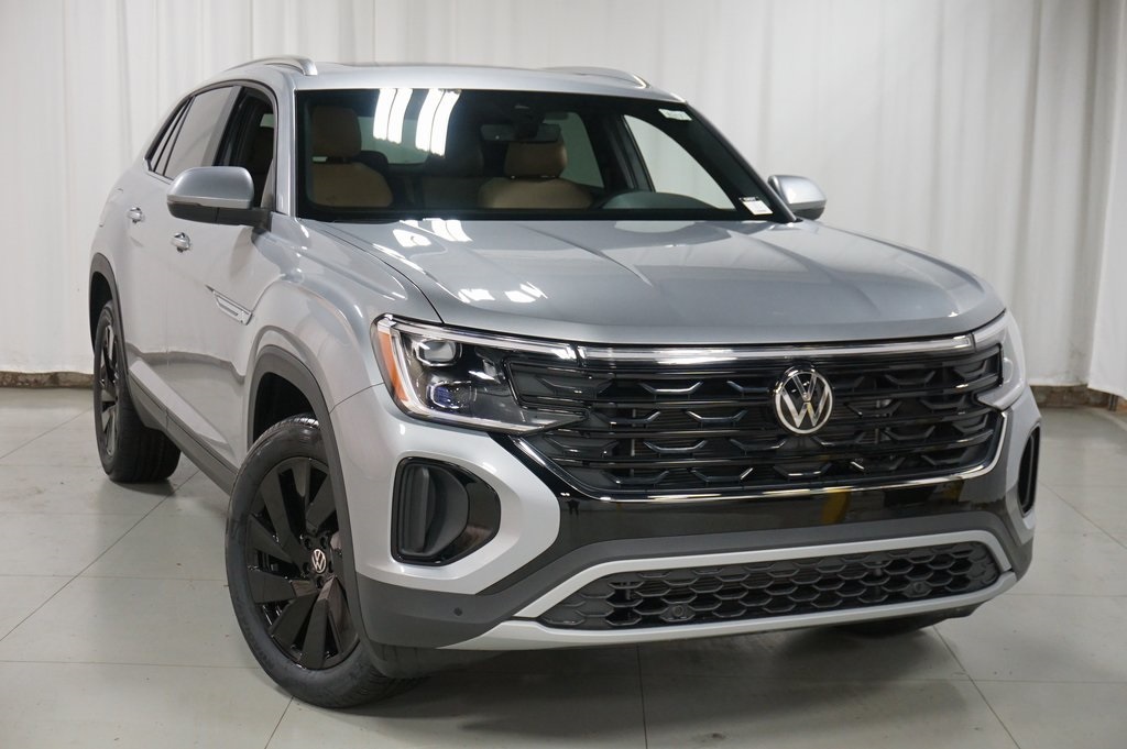 2025 Volkswagen Atlas Cross Sport SE Technology photo 4