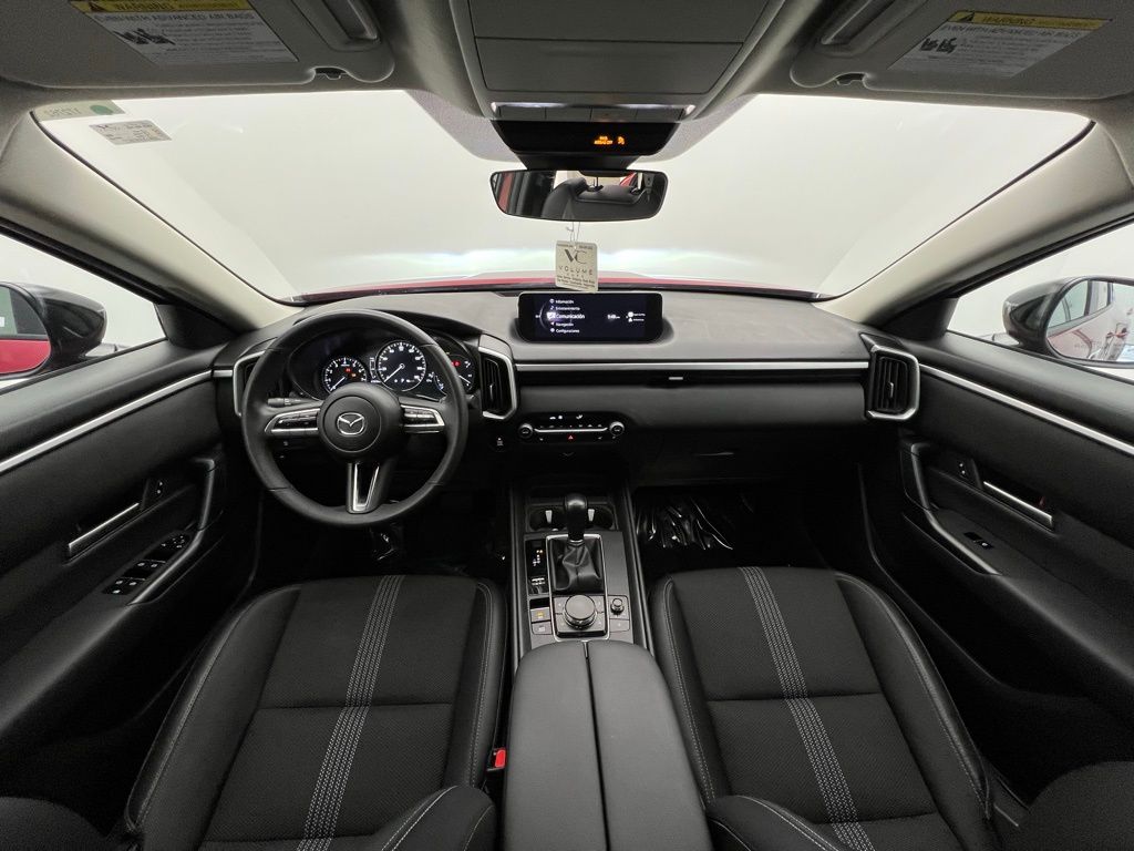2024 Mazda CX-50 2.5 S Preferred photo 8