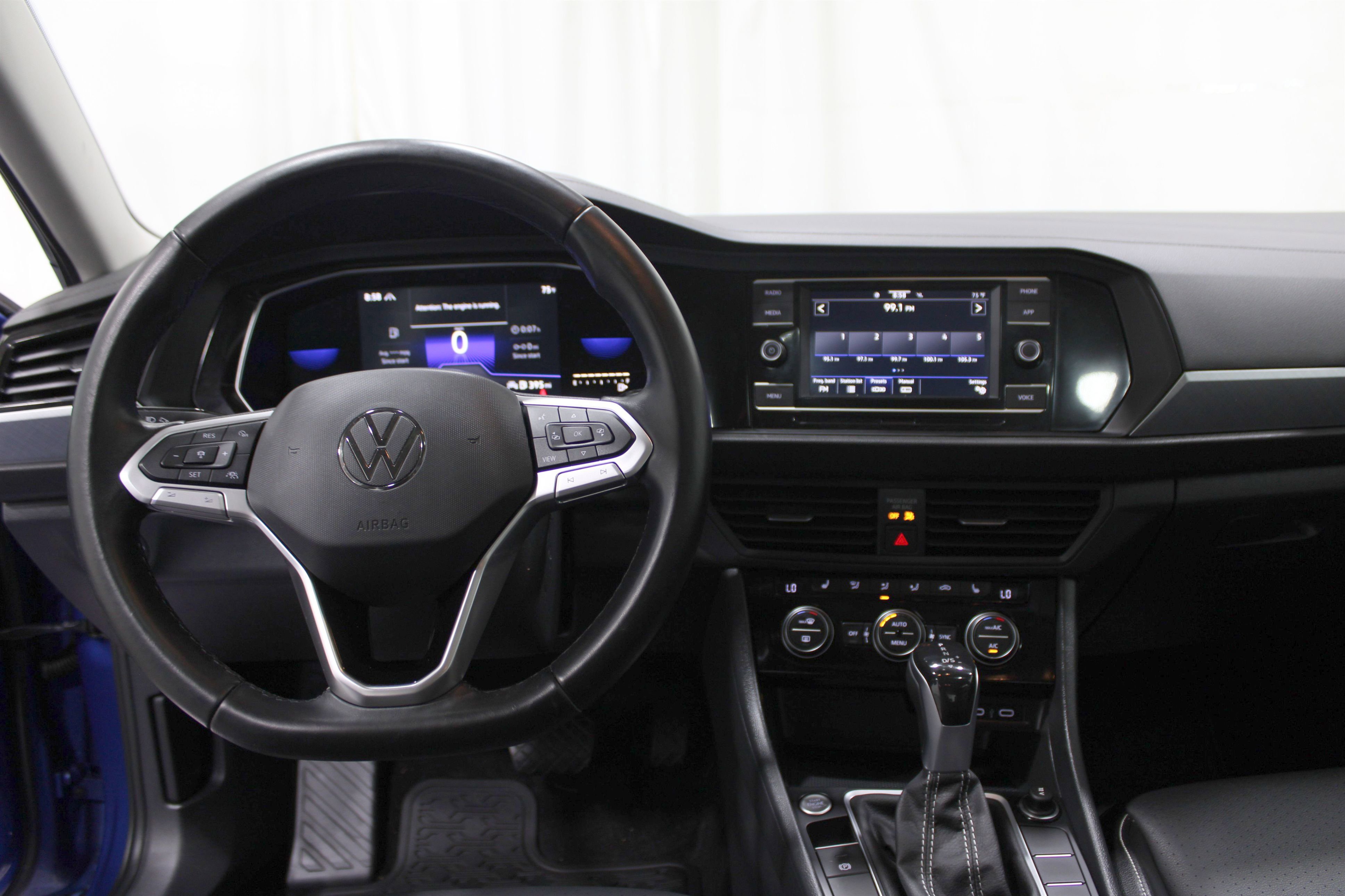 3VW7M7BU6PM015733