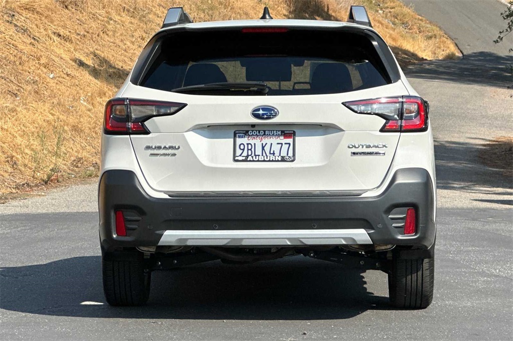 2022 Subaru Outback Touring XT photo 5