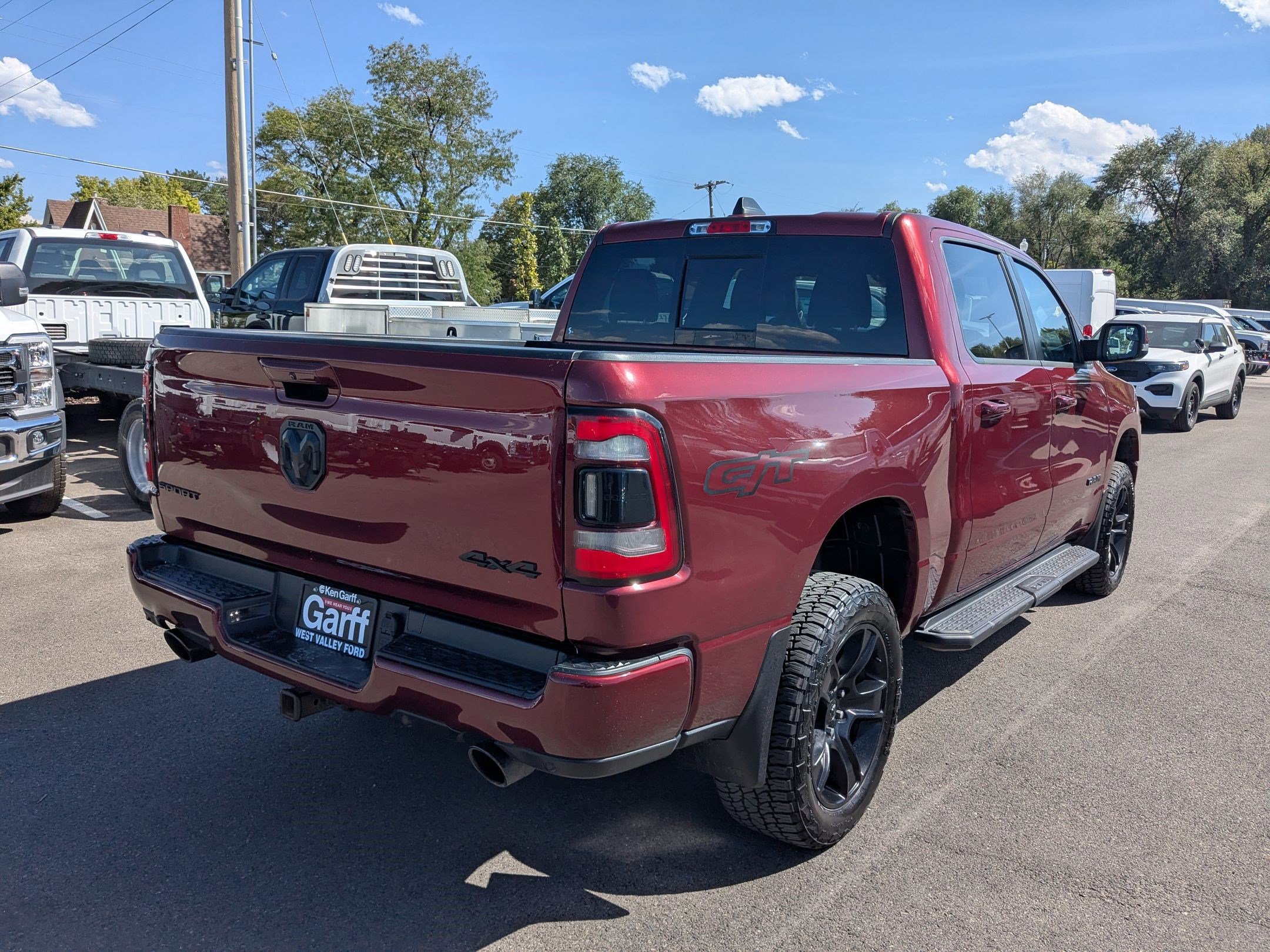 2023 Ram 1500 Sport photo 3