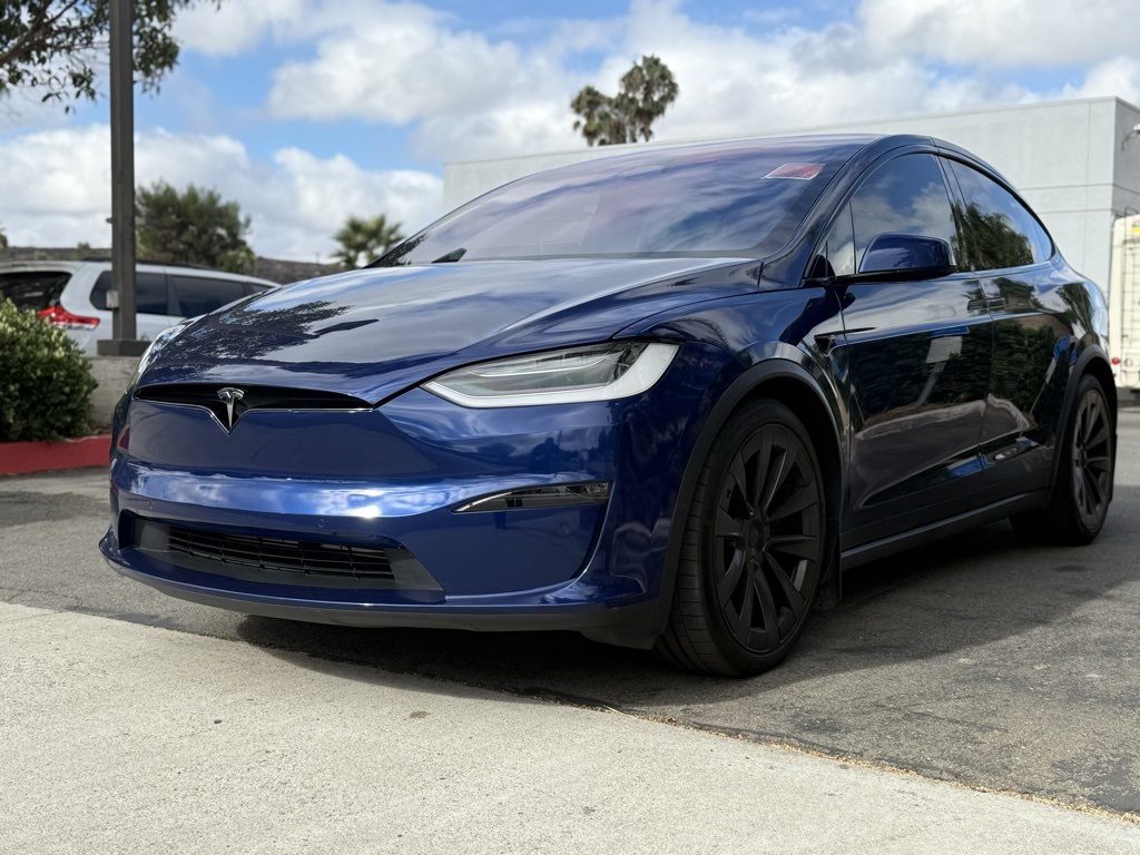 2022 Tesla Model X Plaid photo 2