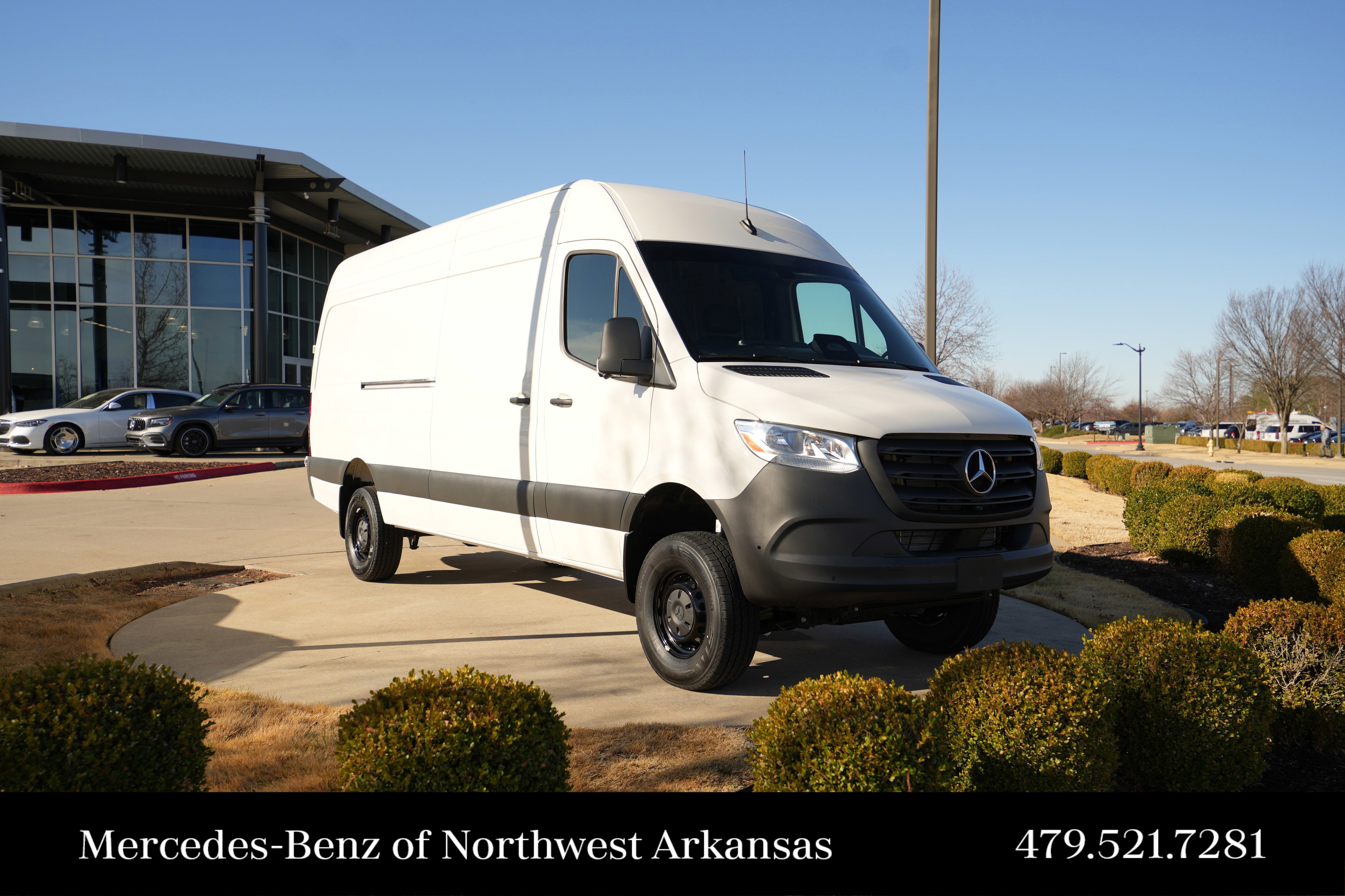 2025 Mercedes-Benz Sprinter Cargo Van Base's photo