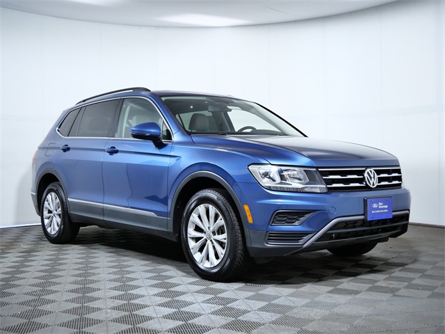 Certified 2018 Volkswagen Tiguan SE with VIN 3VV2B7AX0JM050436 for sale in Apple Valley, Minnesota