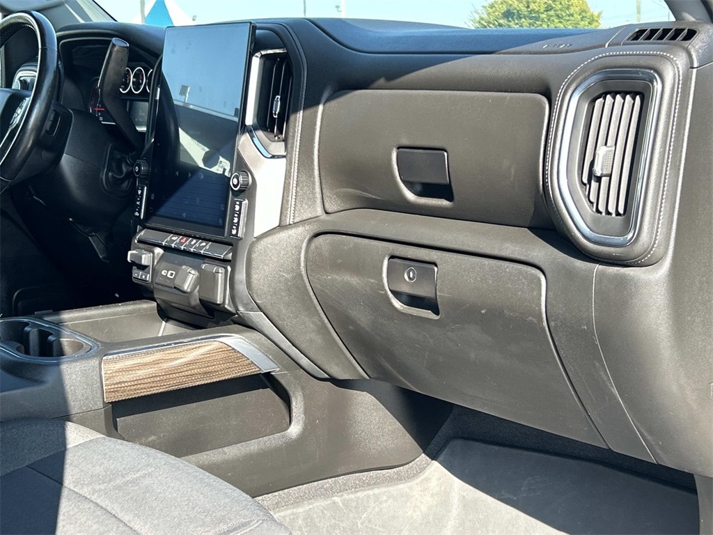 2022 Chevrolet Silverado 1500 RST photo 21