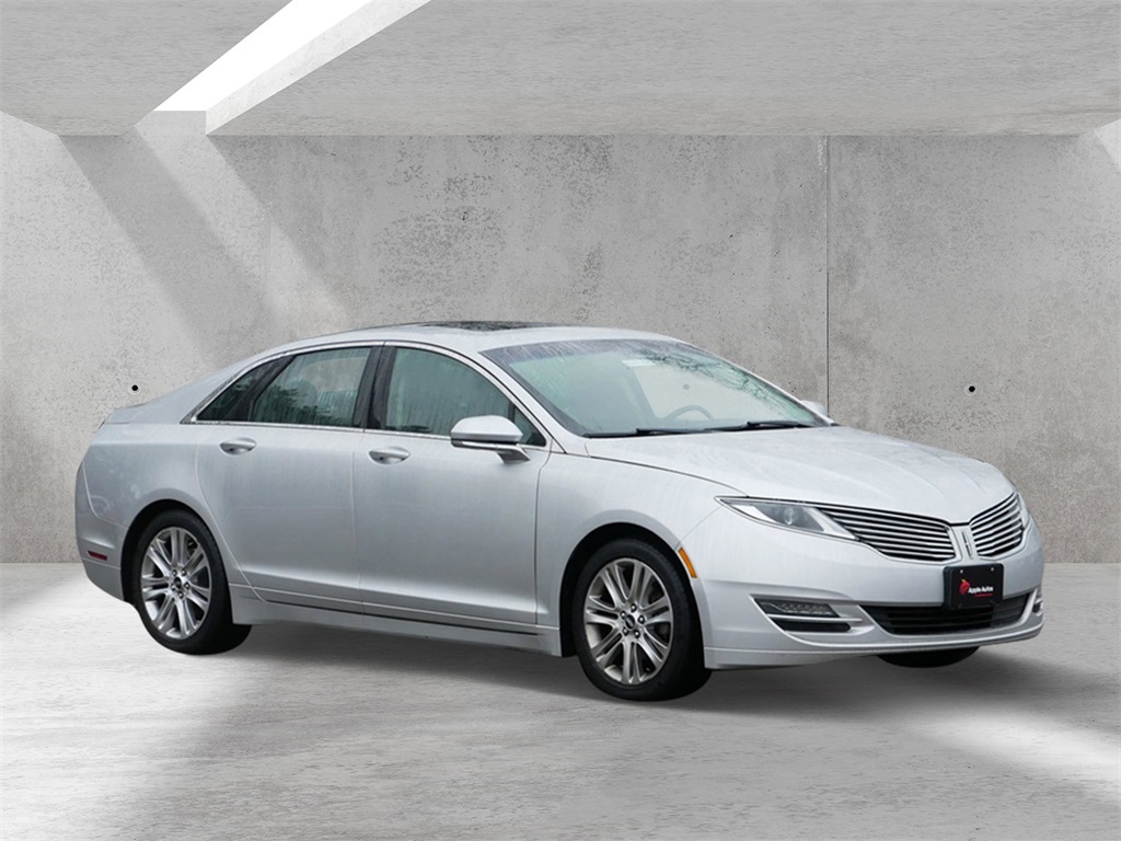 2014 Lincoln MKZ Hybrid's photo