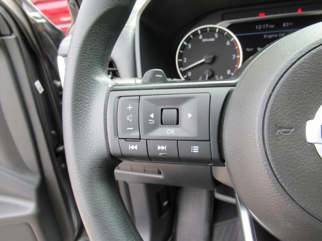 2021 Nissan Rogue S photo 16