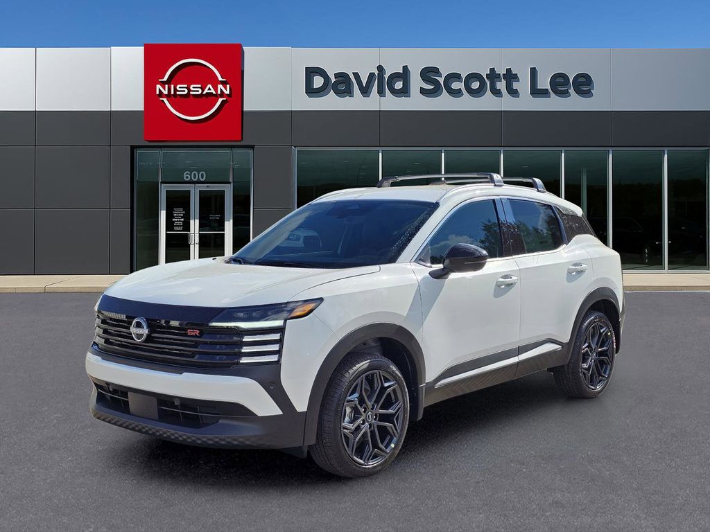 2026 Nissan KICKS SR's photo