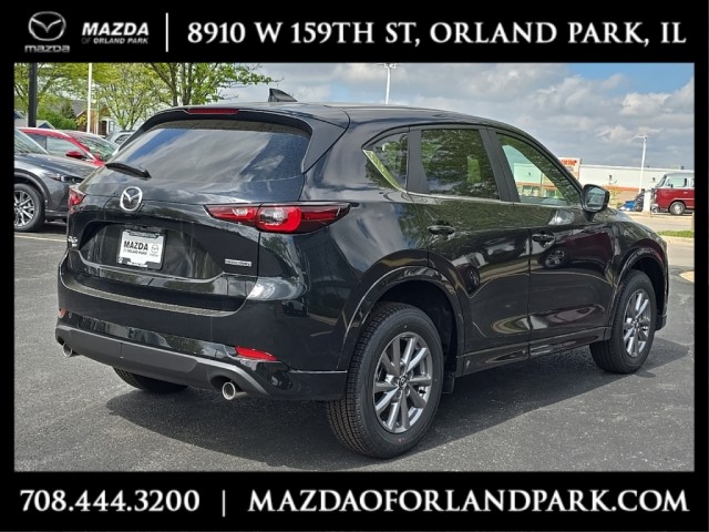 2025 Mazda CX-5 2.5 S Preferred photo 4