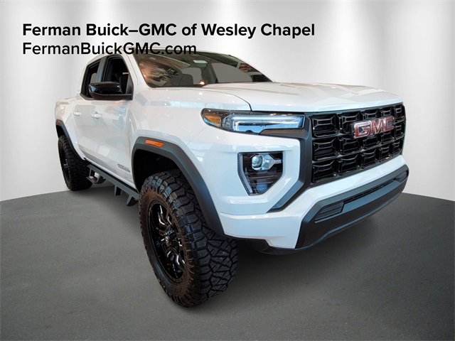 2025 GMC Canyon Elevation's photo