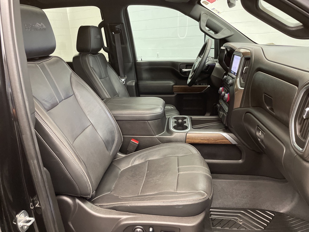 2023 Chevrolet Silverado 2500HD High Country photo 19