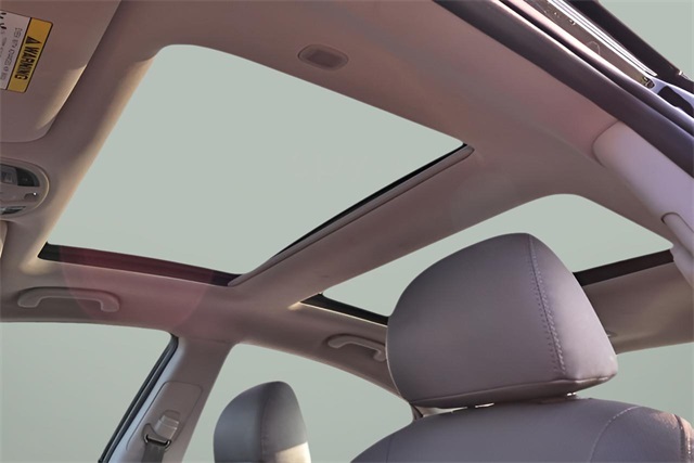 2015 Hyundai Sonata Hybrid Limited photo 4