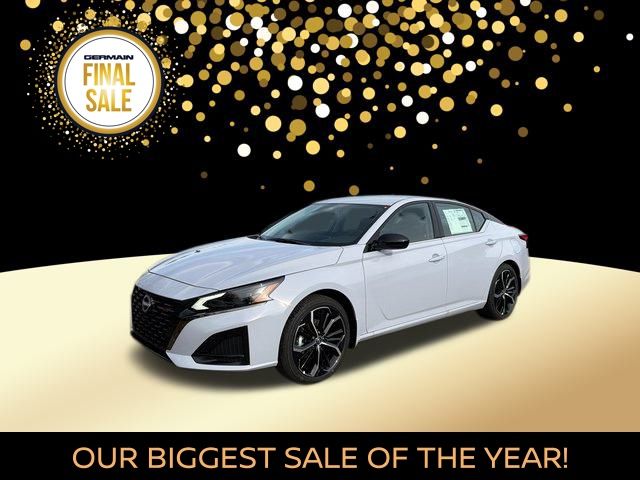 2025 Nissan Altima SR's photo