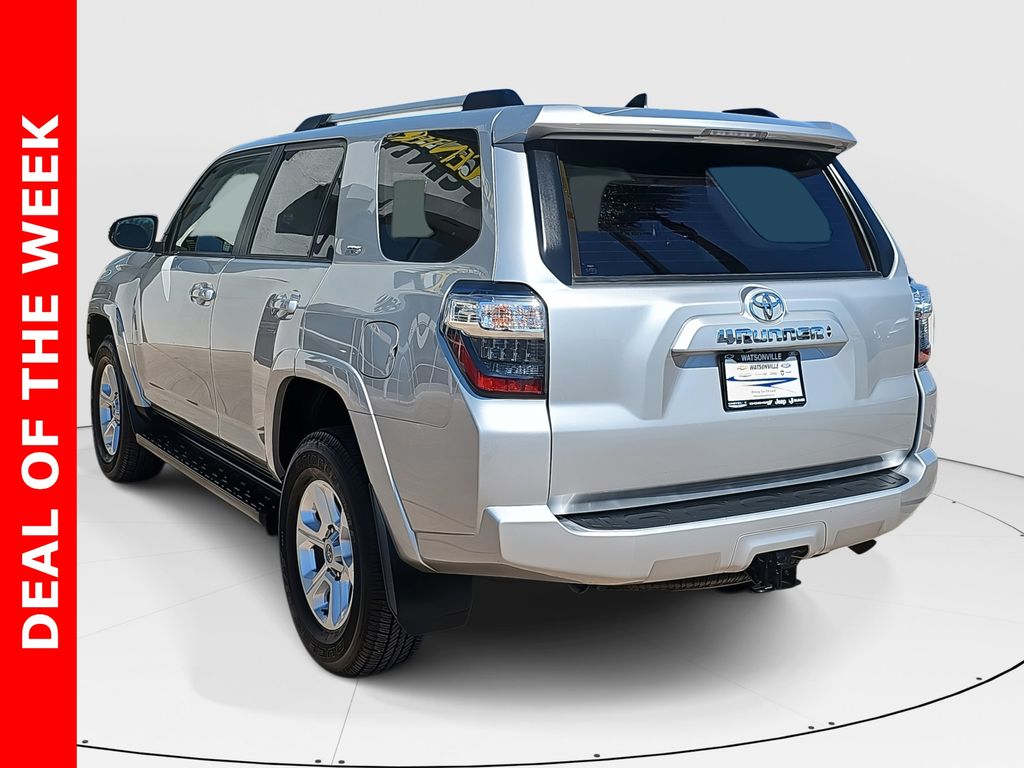 2024 Toyota 4Runner SR5 Premium photo 4