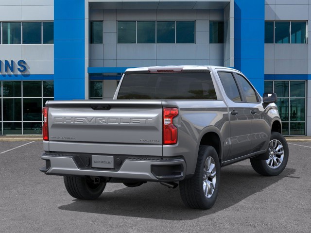 2026 Chevrolet Silverado 1500 Custom photo 2