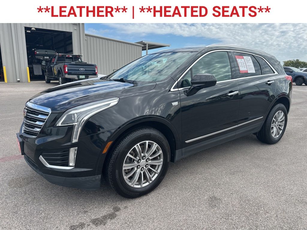 2017 Cadillac XT5 Luxury photo 3