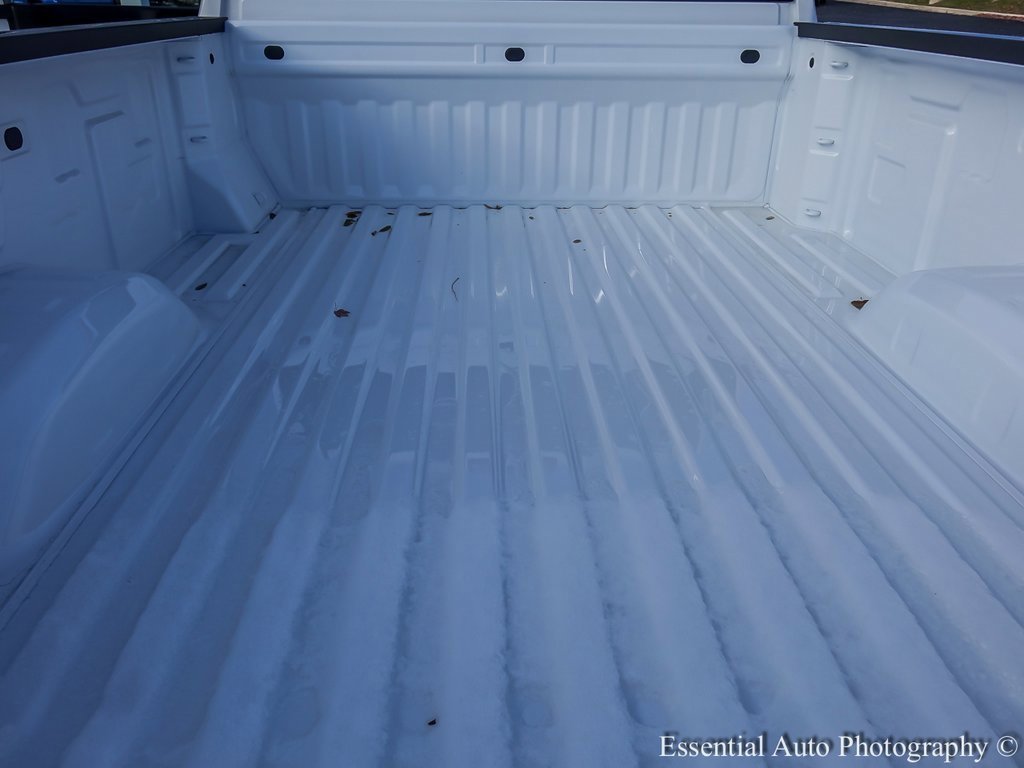 2026 CHEVROLET SILVERADO HD - Image 18