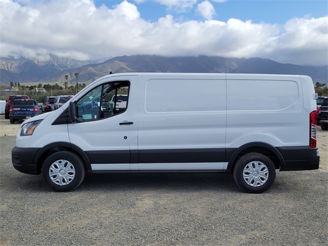 2024 Ford Transit Cargo Van photo 4