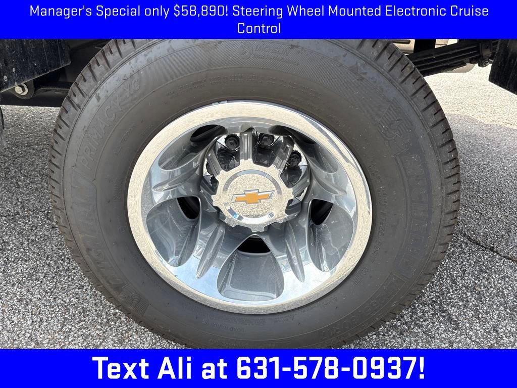 2025 Chevrolet Silverado 3500HD LT photo 26