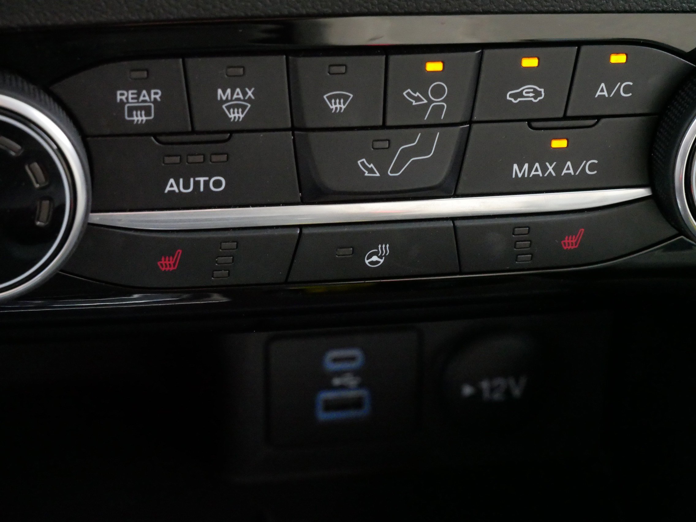 2022 Ford Escape SE photo 27