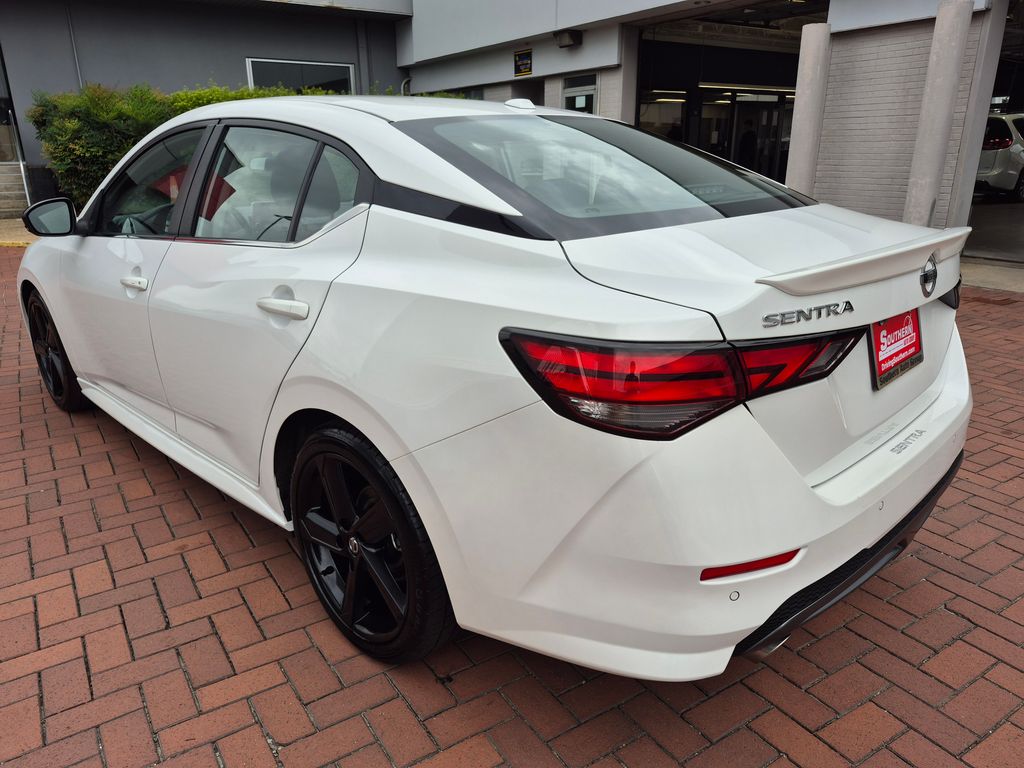 2023 Nissan Sentra SR photo 4