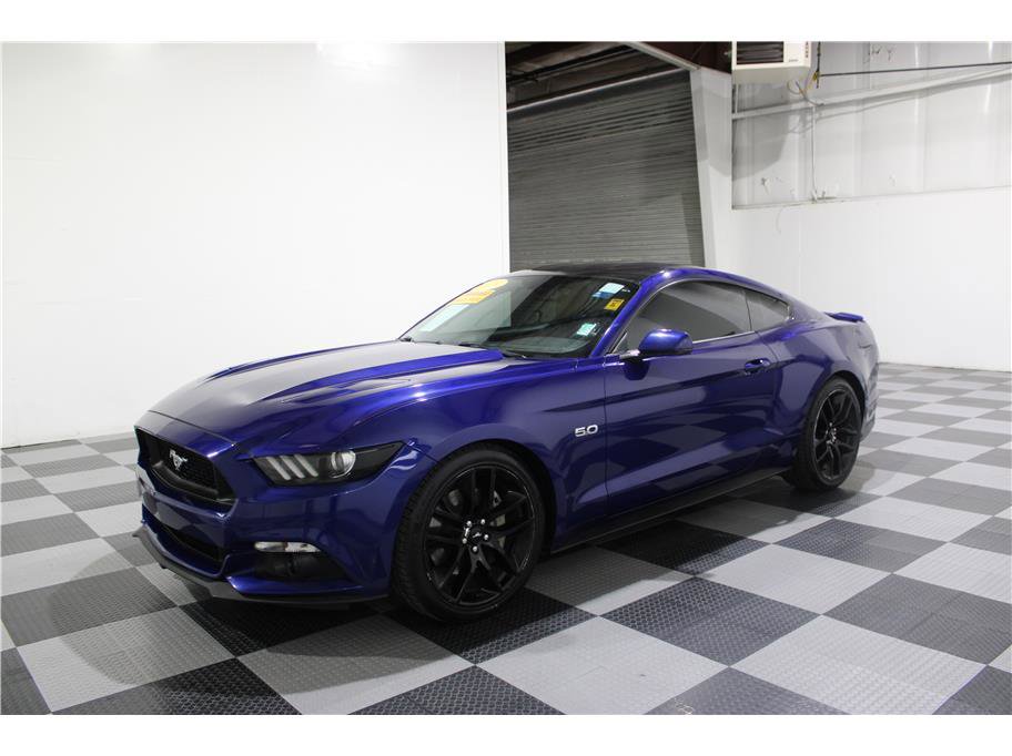 2015 Ford Mustang GT photo 7