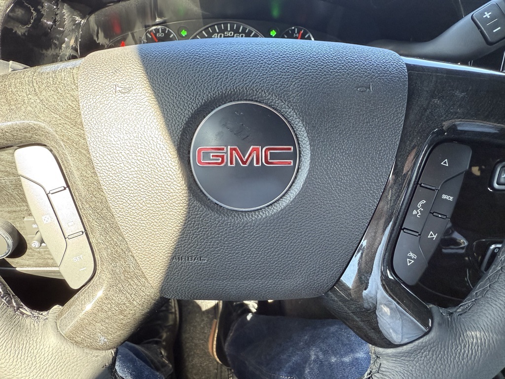 2025 Gmc Savana photo 22