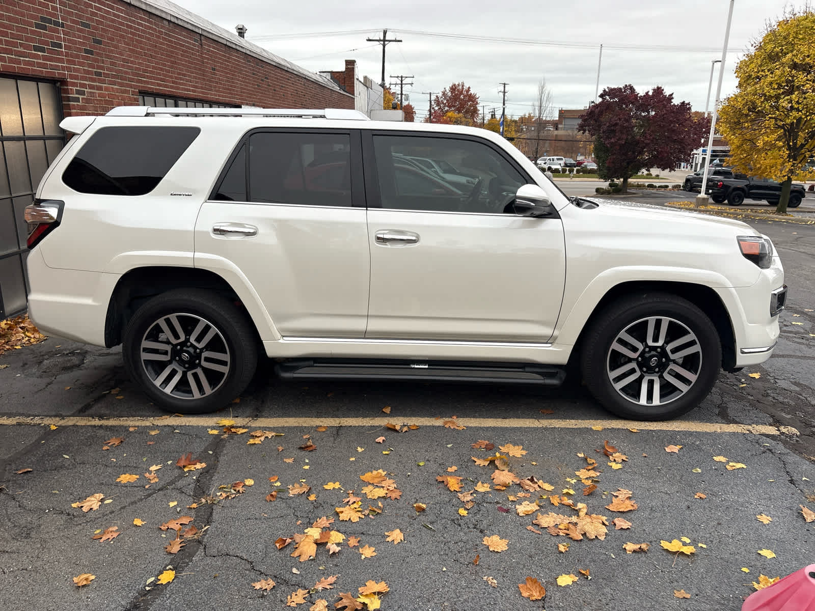 2022 Toyota 4Runner Limited 4WD photo 3