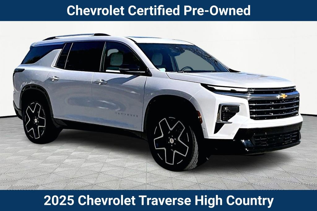 2025 Chevrolet Traverse High Country's photo