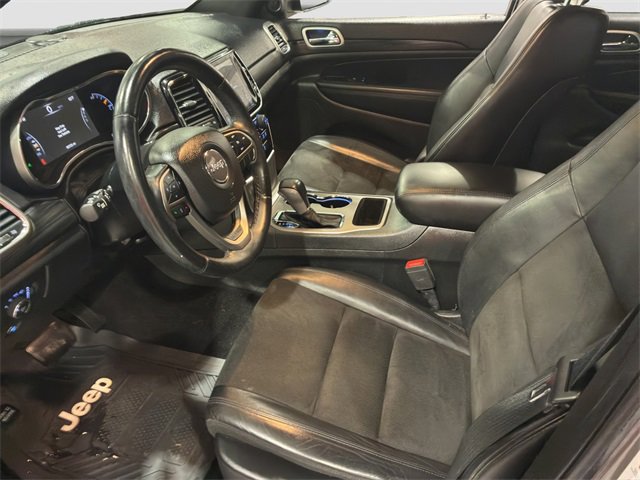 2020 Jeep Grand Cherokee Altitude photo 9