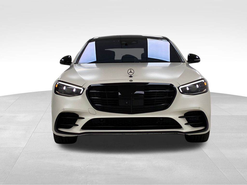 2022 Mercedes Benz S 580 4MATIC photo 2