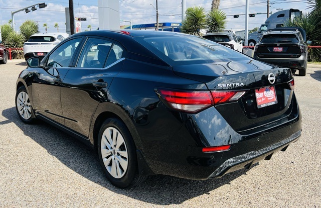 2024 Nissan Sentra S photo 4