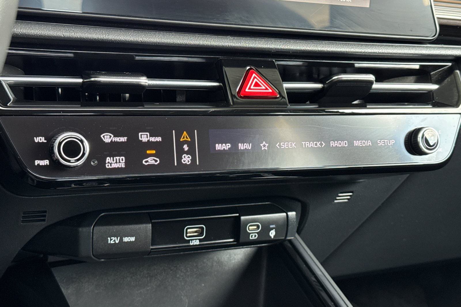 2023 Kia Niro EX photo 21