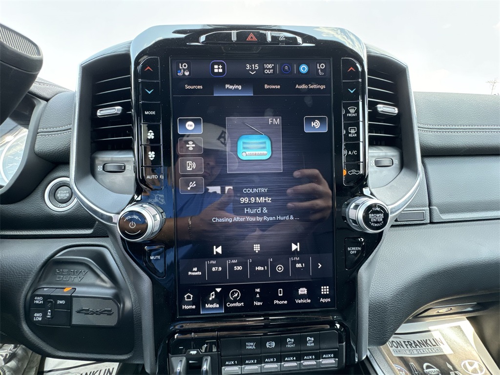 2024 Ram 2500 Laramie photo 16