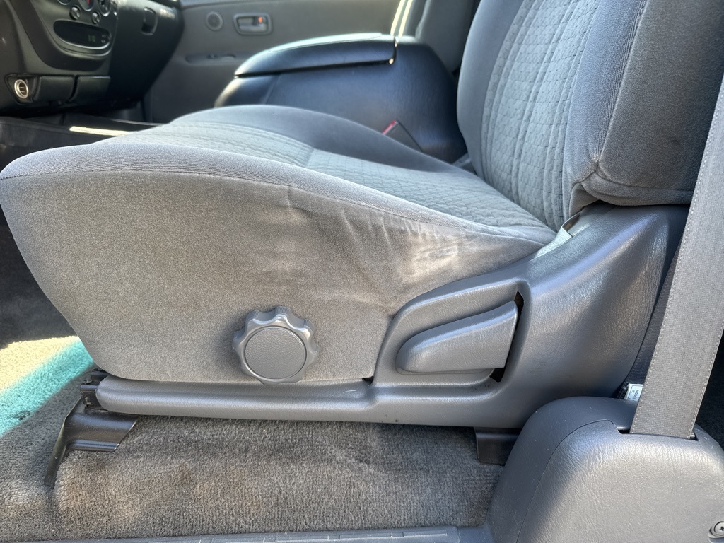 2004 Toyota Tundra SR5 photo 12