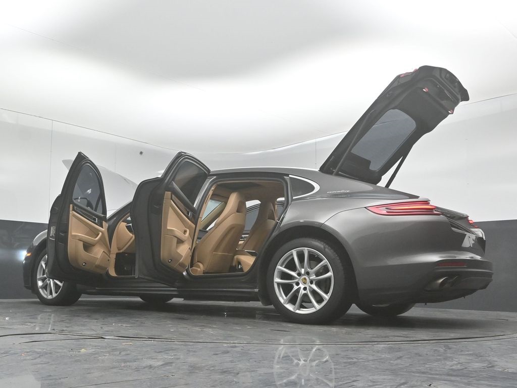 2018 PORSCHE PANAMERA - Image 50