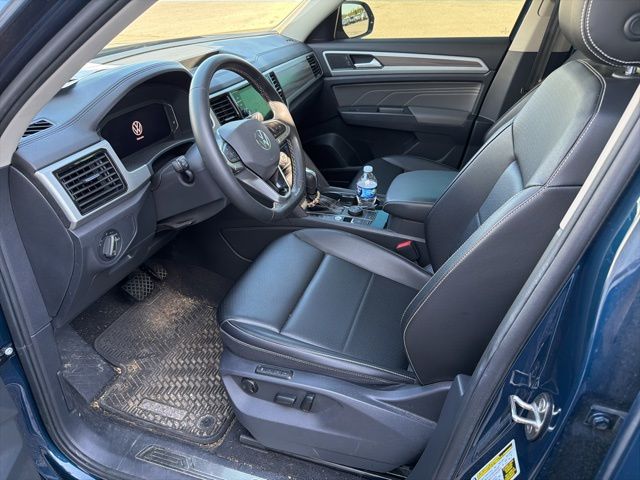 2021 Volkswagen Atlas SEL photo 12