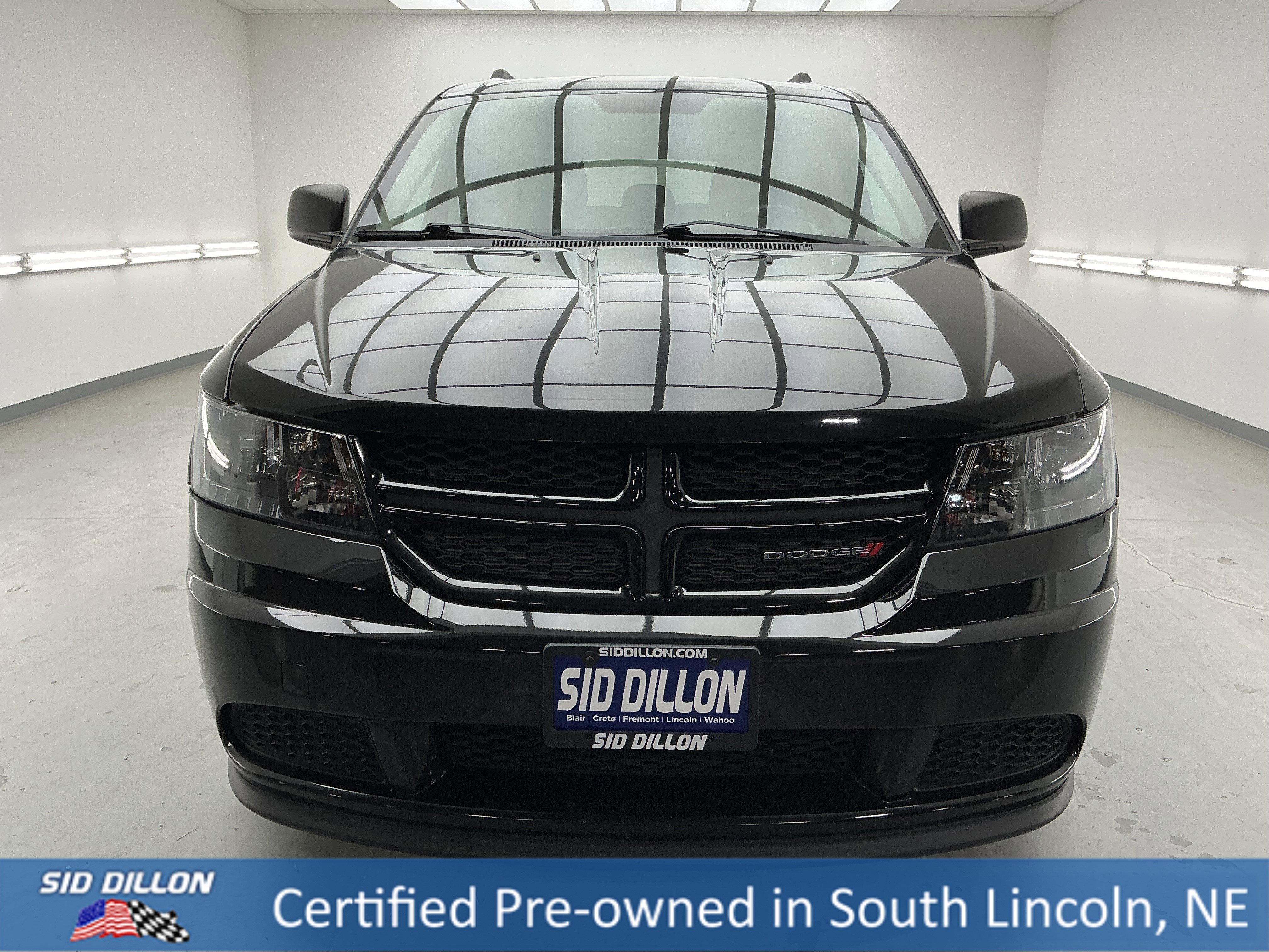 Used 2018 Dodge Journey SE with VIN 3C4PDCAB1JT229795 for sale in Lincoln, NE