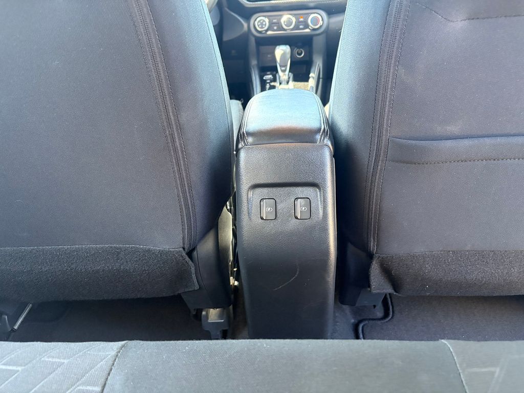 2024 Nissan Kicks SV photo 22