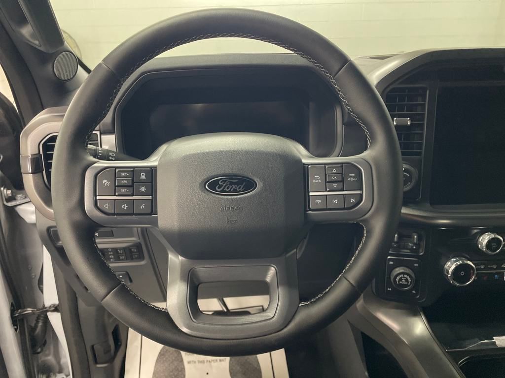 2025 Ford F-150 Lariat photo 14