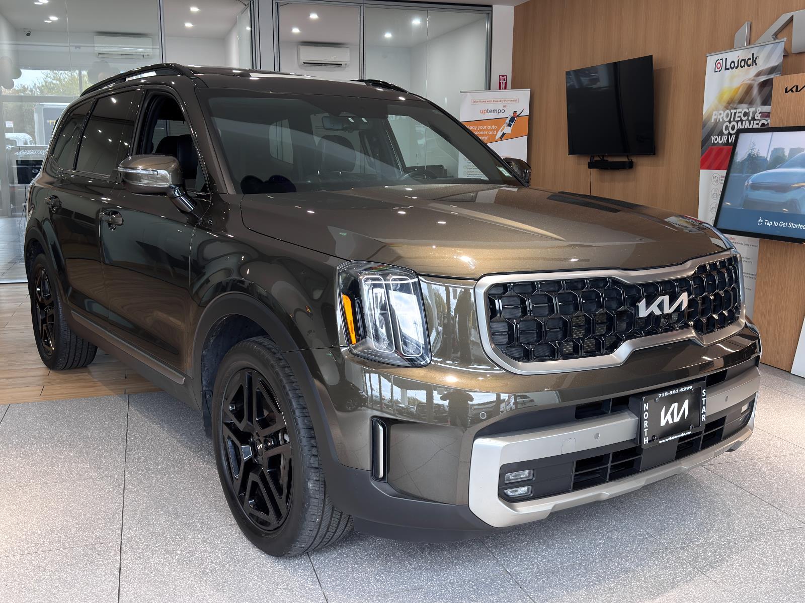 2023 Kia Telluride SX Prestige X-Line photo 3