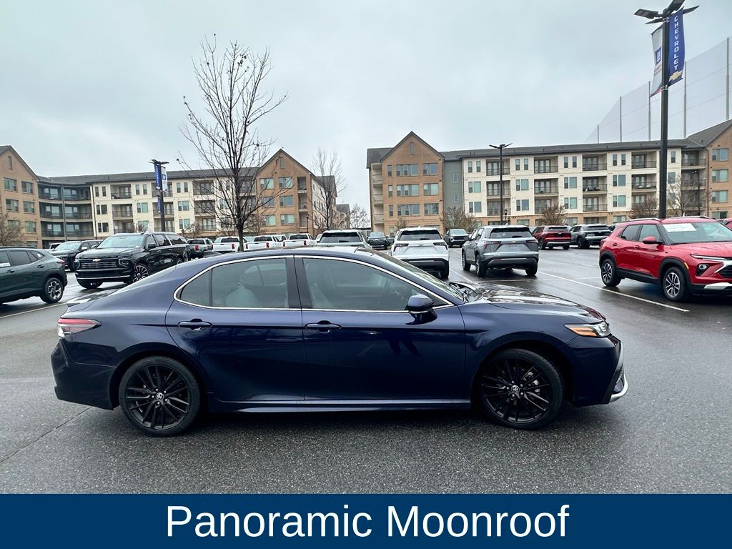 2022 Toyota Camry XSE photo 2